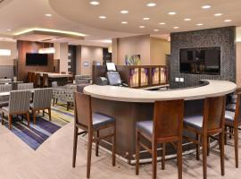 SpringHill Suites by Marriott Raleigh Cary, hotel dengan parkir di Cary