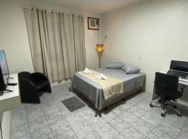 Conforto e tranquilidade no centro, guest house in Foz do Iguaçu