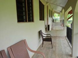 Tias appartment, nakvynės su pusryčiais namai mieste Port Vila