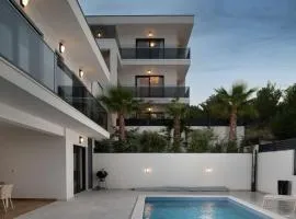 NEW ! Villa Palm Bay 1 & 2 with two heated pool - near sea