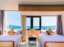 Arise Seaside Hotel: bir Nha Trang, Pham Van Dong Beach oteli