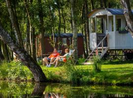 Glamping Limburg - nabij Nationaal Park Hoge Kempen, tapak glamping di Kinrooi