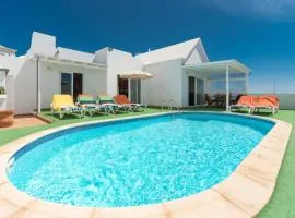 Villa Reyes