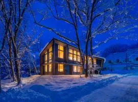 Villa Lily by Hakuba White Fox Company