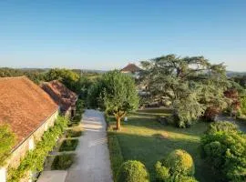 Superbe gîte avec vue sur les vignes, dans le parc d'un manoir du 18ème siècle