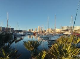 Best Barcelona boat experience, Hotel in Barcelona