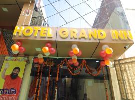 Hotel Grand inn, hotel with parking in Shāhjahānpur