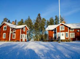 Scoutstugan & Bagarstugan, cottage in Falun