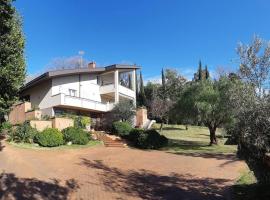Villa Freschìa, Hotel in Minturno