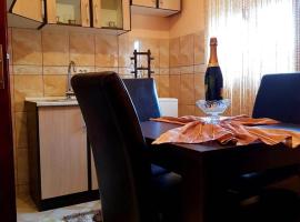 Apollon home apartments, hotel v destinaci Bar