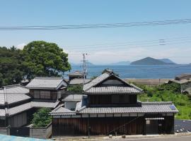 Private Chill Base たまて 三豊市荘内半島の古民家宿 一棟貸しも可, hotel que aceita pets em Mitoyo