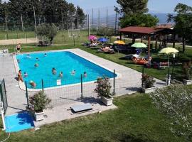 Agriturismo Alta Collina, bed and breakfast en Benevento