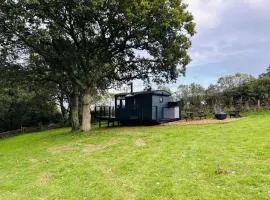 Lodge on Teign River 1 Bed Sleeps 2 Parking