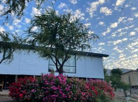 Refugio El Sauce, villa in Curacaví