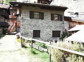 Maison Sarteur Alloggio ad uso turistico -VDA-LA THUILE- 0065, hotel a La Thuile