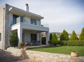 Villa Aggemari, hôtel à Apidias Lakos près de : Agiasos