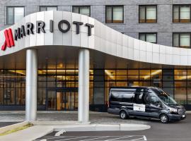 Marriott New York JFK Airport, hotel en Queens