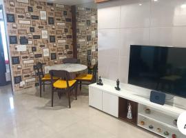 HomiStay Luxury Two Bhk, hotel v destinaci Panchkula