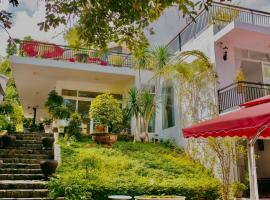 SAM VILLA HUE CITY, hotel v destinaci Thôn Dương Xuân Hạ