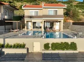 Lila's villa maisonette with private pool