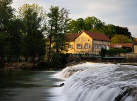 Moulin de Chappes, loma-asunto kohteessa Chappes