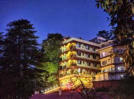 Hotel Taj Palace near Mall Road, hotell i Shimla