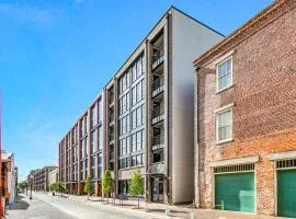 The Pelican by Hosteeva