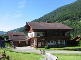 Landhaus Schober Apartments, ski resort in Großkirchheim