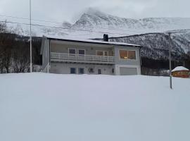 Skogstad Ferie og fritid, hotel in Tromsø