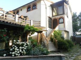 Albergo Cerinella, hotel v destinaci Petricci
