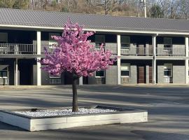 엘킨스에 위치한 호텔 Luxor Inn & Suites, a Travelodge by Wyndham