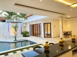 Villa Akmali Umalas 2BR with Private Pool & Jacuzzi