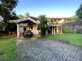 Kaaya Villa @ Thalawathugoda, cabaña o casa de campo en Colombo