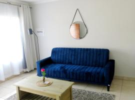 43 Home self Catering with backup power, lággjaldahótel í Witbank