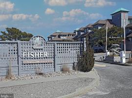 Beautiful Ocean Front Condo With Pool In Ship Bottom,, hotel in Ship Bottom