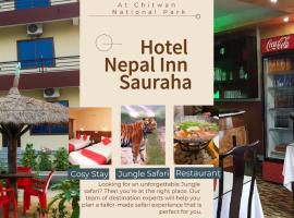 Hotel Nepal Inn Sauraha -Typical Nepali Kitchen, hotel de luxo em Chitwan