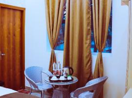 Tulip inn, ξενοδοχείο σε Greater Noida
