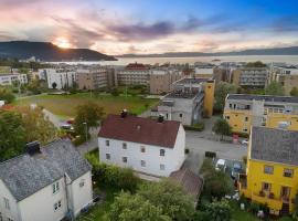 Free Parking at Cozy & Central Getaway, hotel en Trondheim