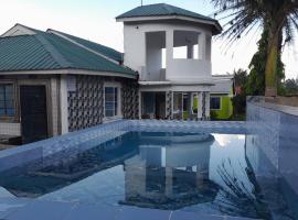 CRYSTAL HOMES Air BnB, bed and breakfast a Mumias