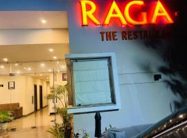 Raga Resort, Har Ki Pauri Road Haridwar, hotel com spa em Haridwar