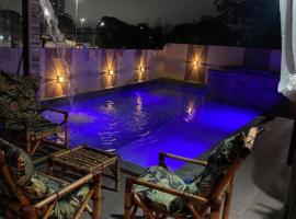 Alugo espaço com piscina + Jacuzzi!, casa rústica em Mogi das Cruzes