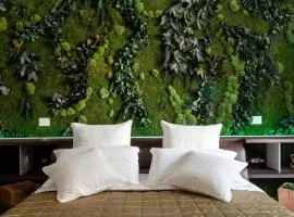 Uncomparable Luxury in Naples Un Lusso ineguagliabile a Napoli