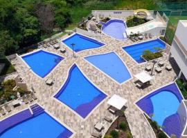 Flat Luxo Park Veredas Esplanada, rodinný hotel v destinaci Rio Quente