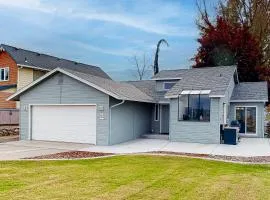Lake Cortez Cottage