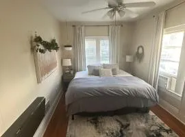 Beautiful Private Room With King Size Bed in Downtown Orlando