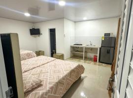 Three Cay Suites, povoljni hotel u gradu 'Providencia'