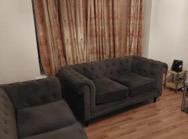 Catford Homely Home, apartamentai mieste Hither Green