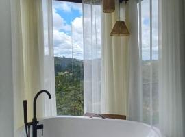 Terra de Kurí, hotelli, jossa on pysäköintimahdollisuus Espirito Santo Do Pinhalissa