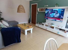 Amplio y luminoso ph en zona guemes, acceso por escalera – hotel dla rodzin w mieście Mar del Plata