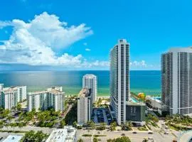 Oceanview 2BR and luxury amenities at Hyde Beach House